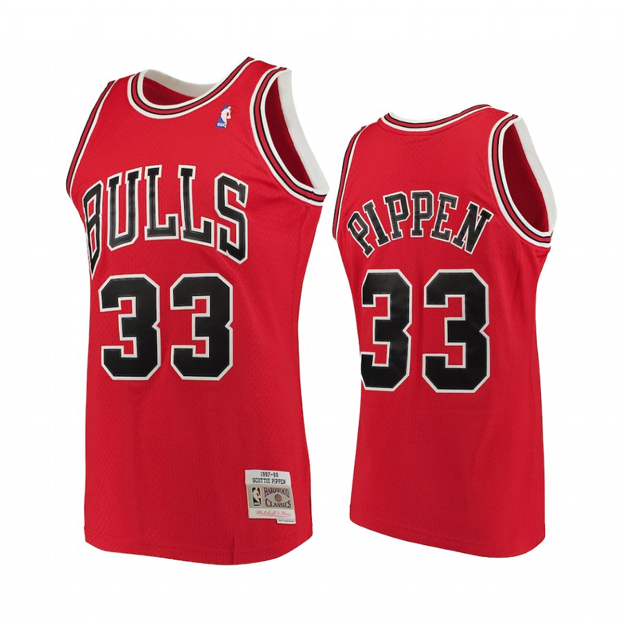 Chicago Bulls #33 Scottie Pippen Red Hardwood Classics Men's Jersey