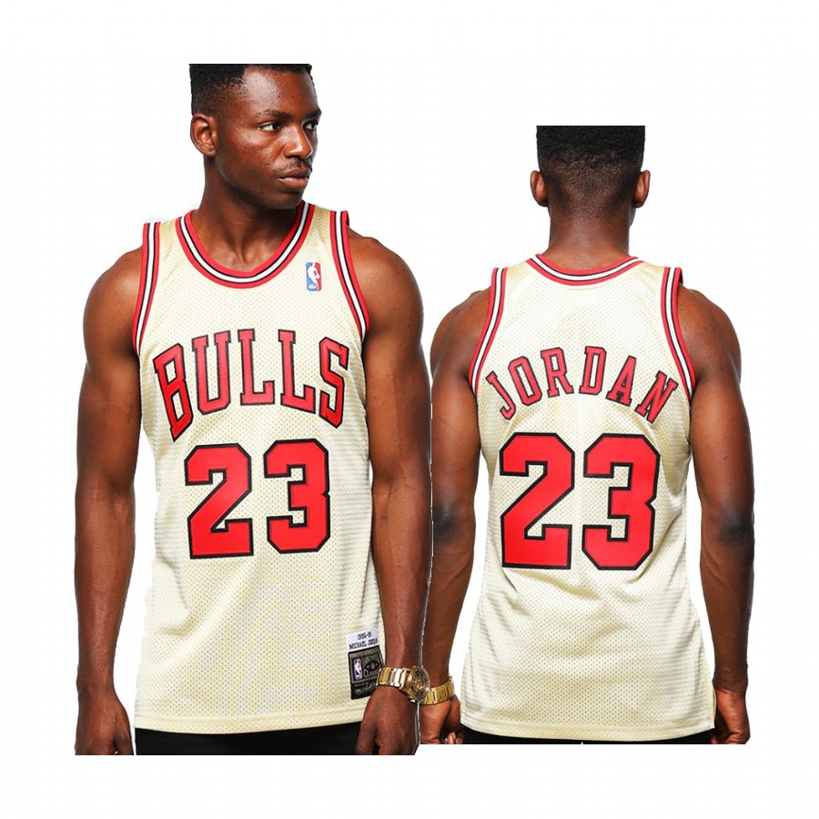 Michael Jordan #23 Chicago Bulls Vintage Prem Natural Jersey